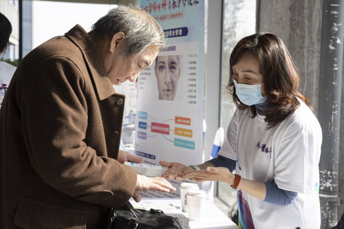 濱江人人市集雷鋒日公益專場 科技助老與匠心筑愛并行