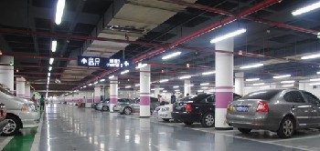 現代化停車場的創新服務理念 從“停車位”到“出行服務節點”