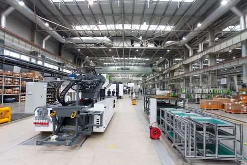 聚焦恩格爾常州工廠開放日 共享汽車注塑新技術(shù)，賦能網(wǎng)絡(luò)技術(shù)服務(wù)新篇章